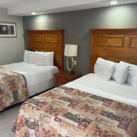 וויילדווד Paradise Inn מראה חיצוני תמונה
