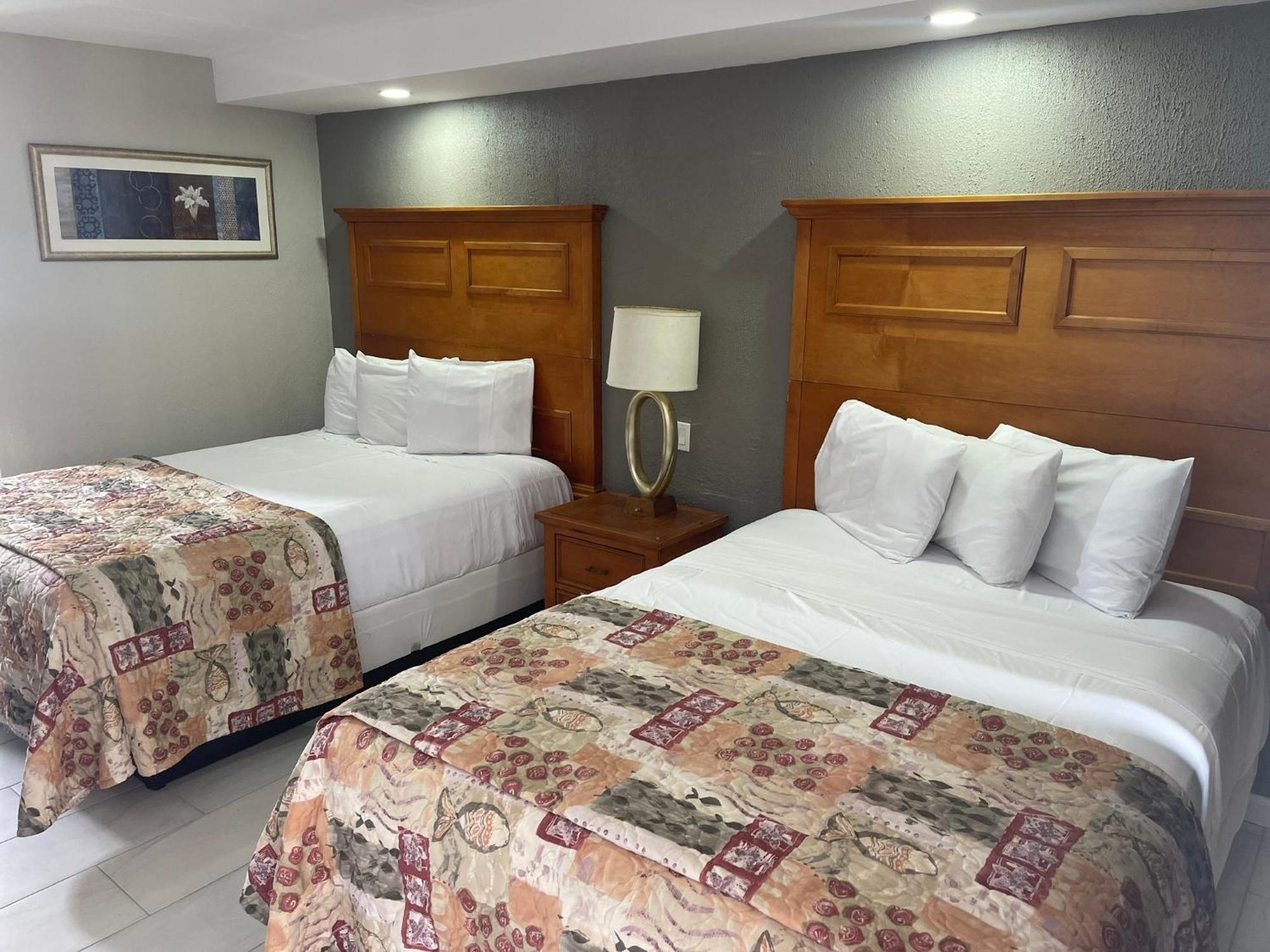 וויילדווד Paradise Inn מראה חיצוני תמונה