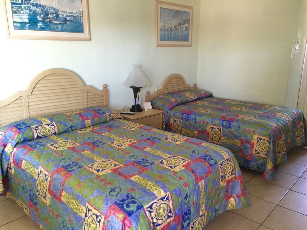 וויילדווד Paradise Inn מראה חיצוני תמונה