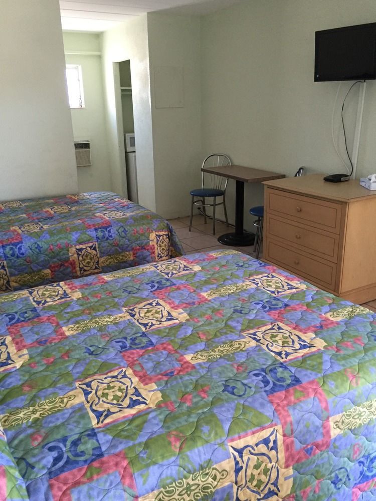 וויילדווד Paradise Inn מראה חיצוני תמונה