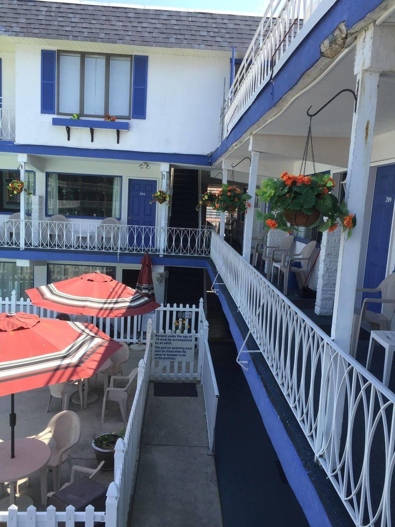 וויילדווד Paradise Inn מראה חיצוני תמונה